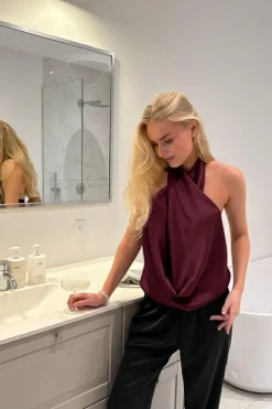 Hollyic Wrap Top A2553*BYIC Outlet