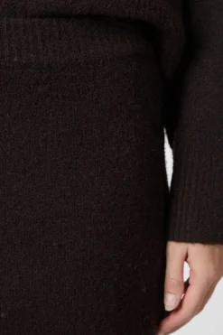 Hynne Knit Skirt 165392*Neo Noir Hot