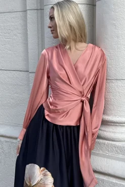 Karmamia Ines Blouse 2090< Bluser & Skjorter