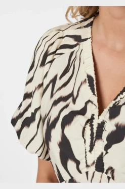 Irina Graphic Zag Blouse 166003*Neo Noir Outlet