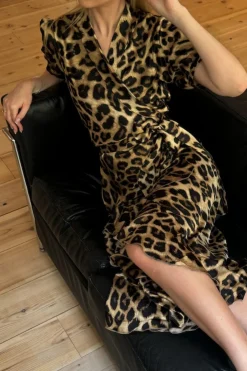 Karmamia Iris Dress 1921< Kjoler|Ammevenligt Tøj