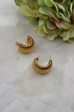 Isabelle Ørering*Mellow Moon Hot