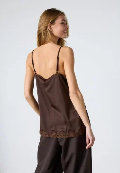 Isolde-St1 19736*Sisters Point New