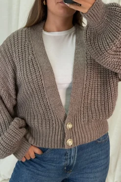 Ivy Cardigan*A-bee Best