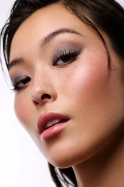 IYKYK Eyeshadow Stick*Wonderskin Best