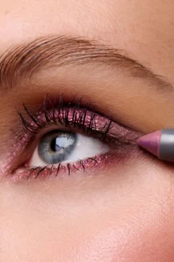 Wonderskin Iykyk Eyeshadow Stick< Øjenskygge