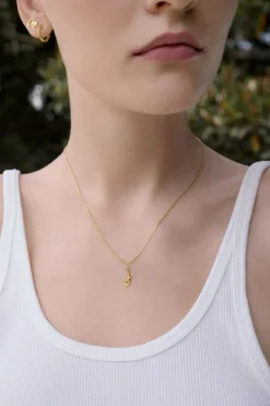 J Alphabet*Maanesten Clearance