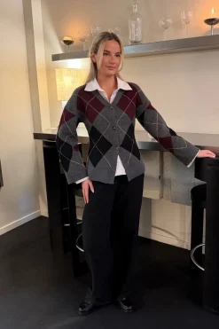 BYIC Karmaic Fitted Cardigan H081< Cardigans