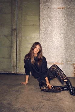 Lace Application Sweat HL10246*Haute L'Amitié Clearance