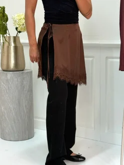 Dear Molly Lace Wrap Skirt< Nederdele