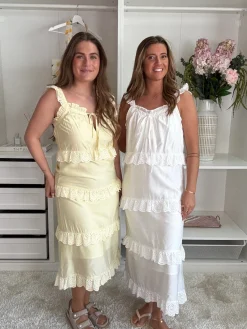 Laura And Charlott 152219B*Dear Molly Sale