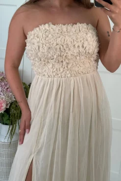 A-bee Laure Kjole< Kjoler