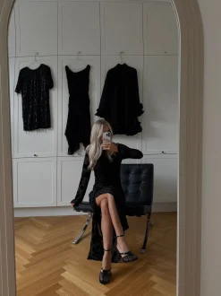 Noella Laurette Dress 14600001< Kjoler