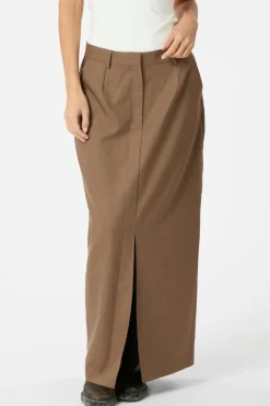 Leland Solid Skirt 164524*Neo Noir Hot