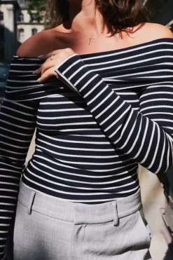 Lessy Stripe Blouse*Neo Noir Clearance