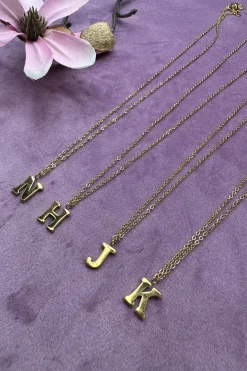 Mellow Moon Letter Necklace< Halskæder