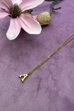 Mellow Moon Letter Necklace< Halskæder