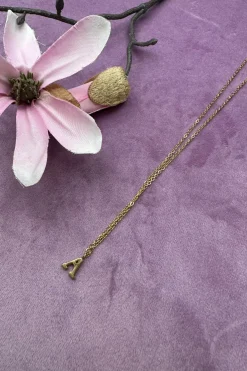 Mellow Moon Letter Necklace< Halskæder