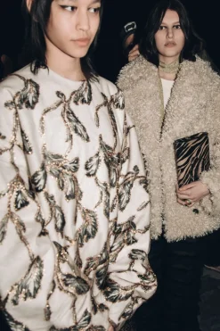 Munthe Lofa 253112525366< Sweatsæt & Comfy Wear|Bluser & Skjorter