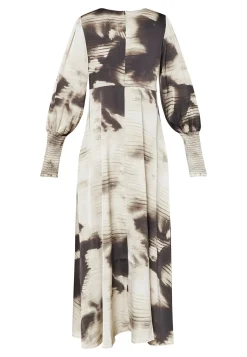 Love737-23 19422*Love & Divine