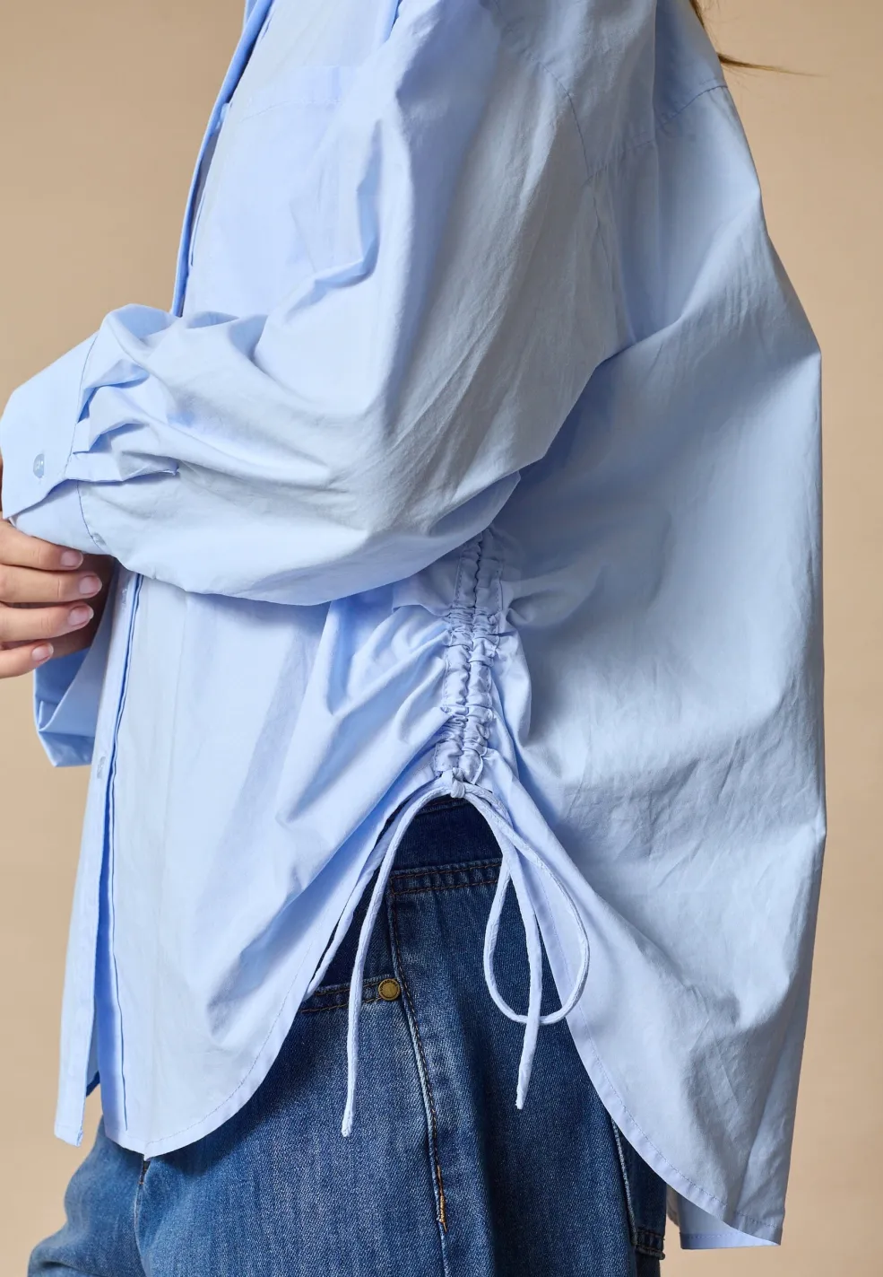 Love1442 19524*Love & Divine