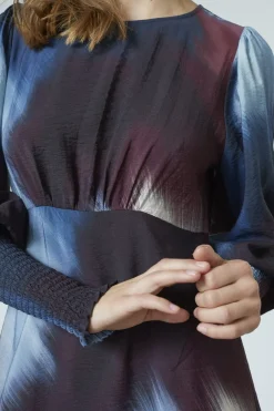 Love737-22 19372*Love & Divine Best