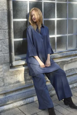 Love & Divine Love441-41 19380< Kjoler