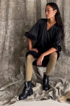 Love & Divine Love1424 19206< Kjoler