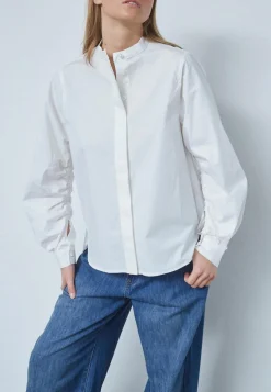 Love1355 18868*Love & Divine