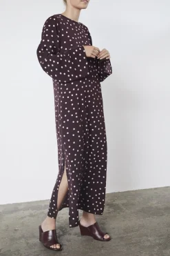 Love & Divine Love1421-1 19277< Kjoler