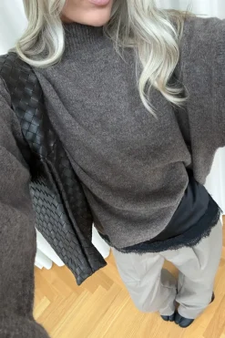 Lynzey Knit 14330001*Noella Sale