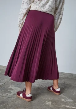 Malou-Sk5 15023*Sisters Point Sale