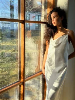 Marina Heavy Sateen Dress*Neo Noir Best