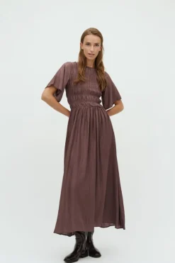 MbyM Mehina-M 63881127< Kjoler