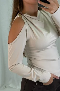 Melinda Blouse*A-bee Best