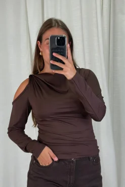 Melinda Blouse*A-bee Outlet