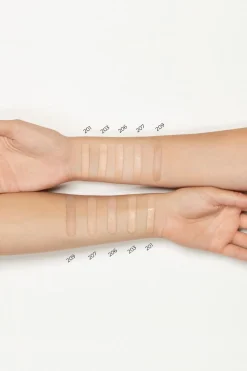 Natural Glow Liquid Foundation Cool Ivory 201*Lavinde Copenhagen Clearance