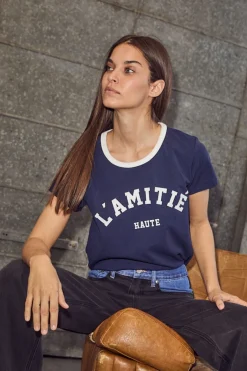 Haute L'Amitié Neckline Logo Tee HL10006< T-Shirts & Toppe