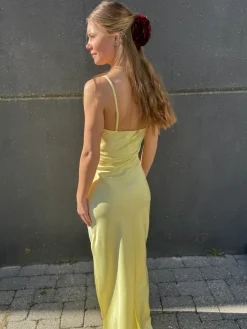 N.Ero-Dr 17655*Sisters Point New