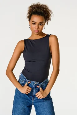 Onlea S/L 2-Ways Fit Top*Only Hot