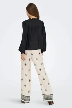 Only Onlpelia Life Ls Dobby Top< T-Shirts & Toppe