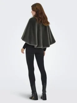 Onlsof Fur Cape*Only New