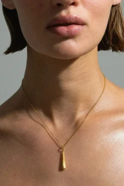 Jane Kønig Orbis Drop Pendant ODP-SS25-G< Halskæder