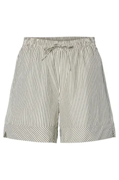 Pieces Pcfemme Shorts< Shorts