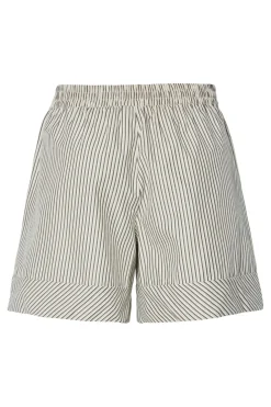 Pieces Pcfemme Shorts< Shorts