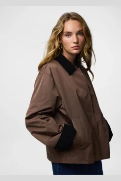 Pieces Pcjorma Short Light Jacket< Overtøj & Jakker