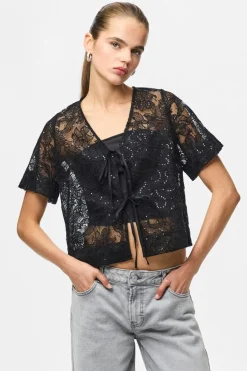 Pieces Pclouise 2/4 V-Neck Tie Top< Sæt 🛍️|T-Shirts & Toppe