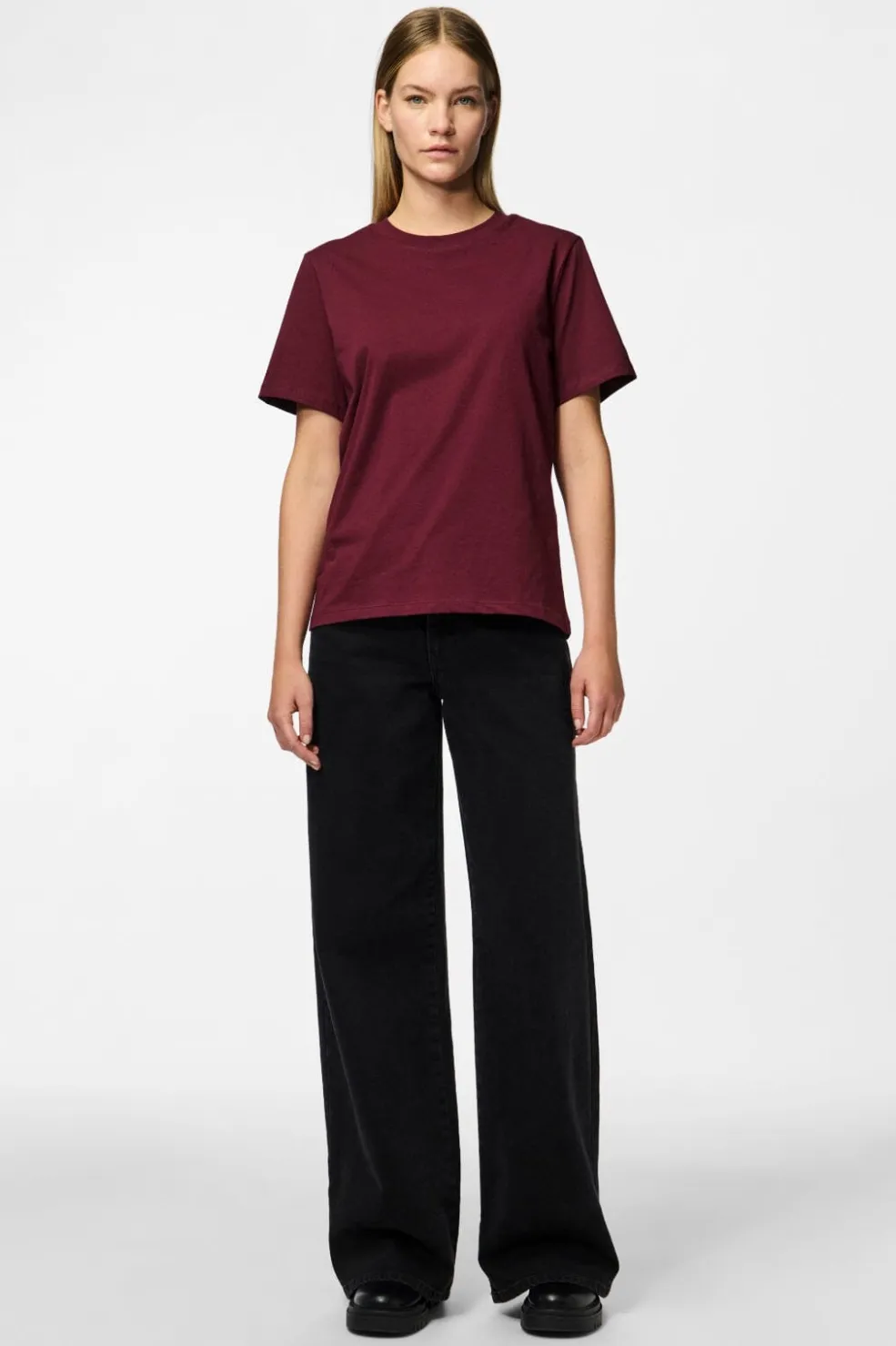 Pcria Ss Solid Tee*Pieces Clearance