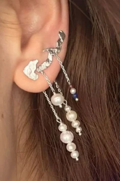 Stine A Pearl Berries Behind Ear Earring 1310-00< Øreringe