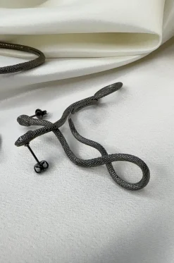 Poison Snake Earring*O element Outlet